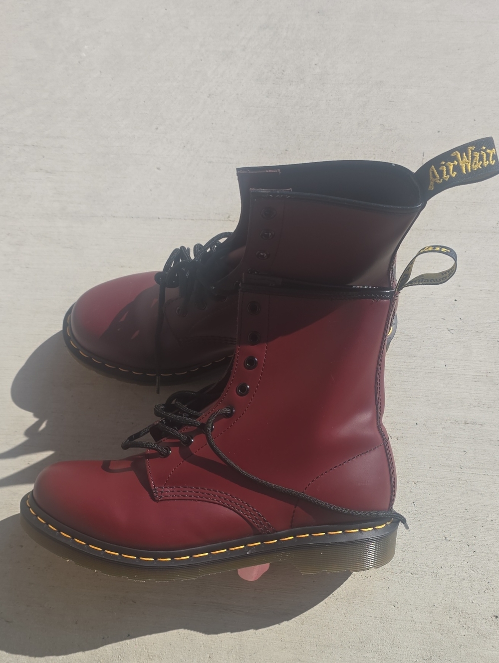 Dr. Martens 1460 🍒 Smooth Leather Lace-Up Boots in cherry red (oxblood)